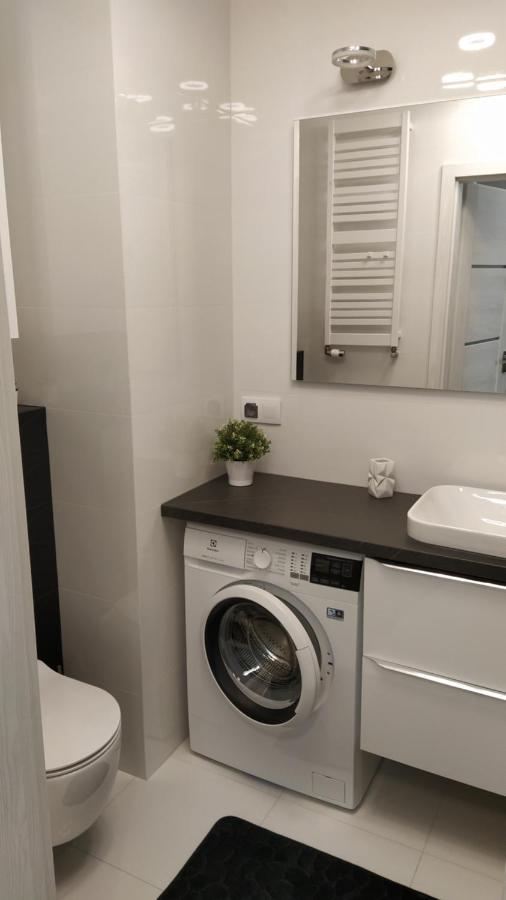 Grochowska Apartment وارسو المظهر الخارجي الصورة