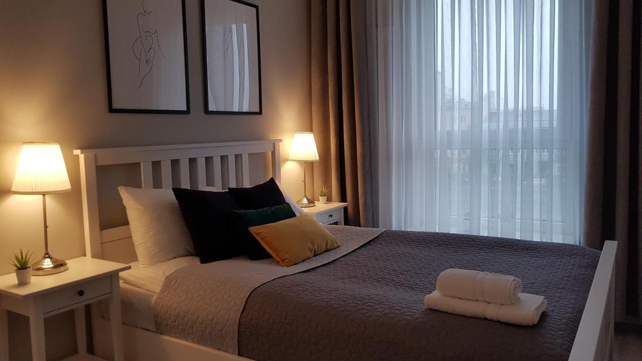 Grochowska Apartment وارسو المظهر الخارجي الصورة