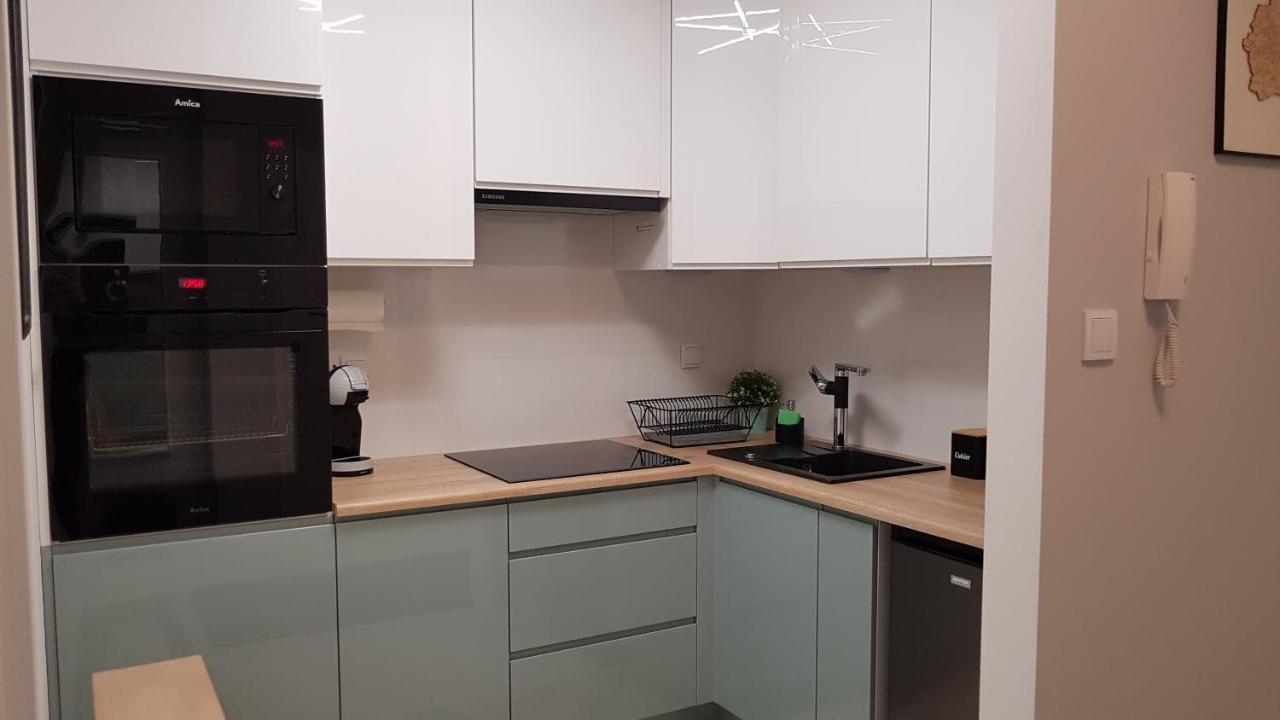Grochowska Apartment وارسو المظهر الخارجي الصورة