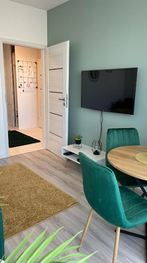 Grochowska Apartment وارسو المظهر الخارجي الصورة